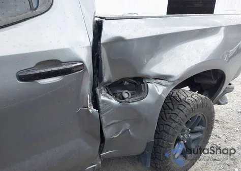 2020 Chevrolet Silverado 1500 4Wd Short Bed Lt Trail Boss z USA, uszkodzony, nr VIN 3GCPYFED1LG304251